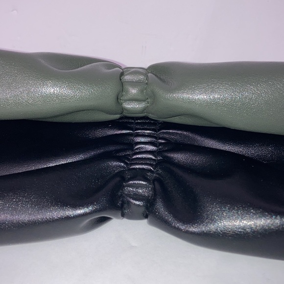 8” Clutch coin purse in olive green and black (set) - Picture 7 of 8